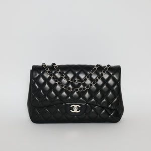 Chanel Jumbo Quilted Flap Bag