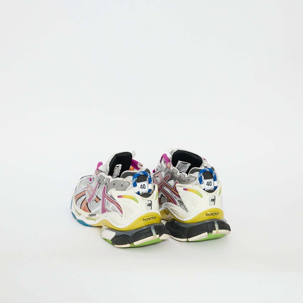 
            
                Load image into Gallery viewer, Balenciaga Runner Trainers Sz 40
            
        