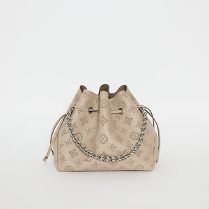 
            
                Load image into Gallery viewer, Louis Vuitton Bella Bag
            
        