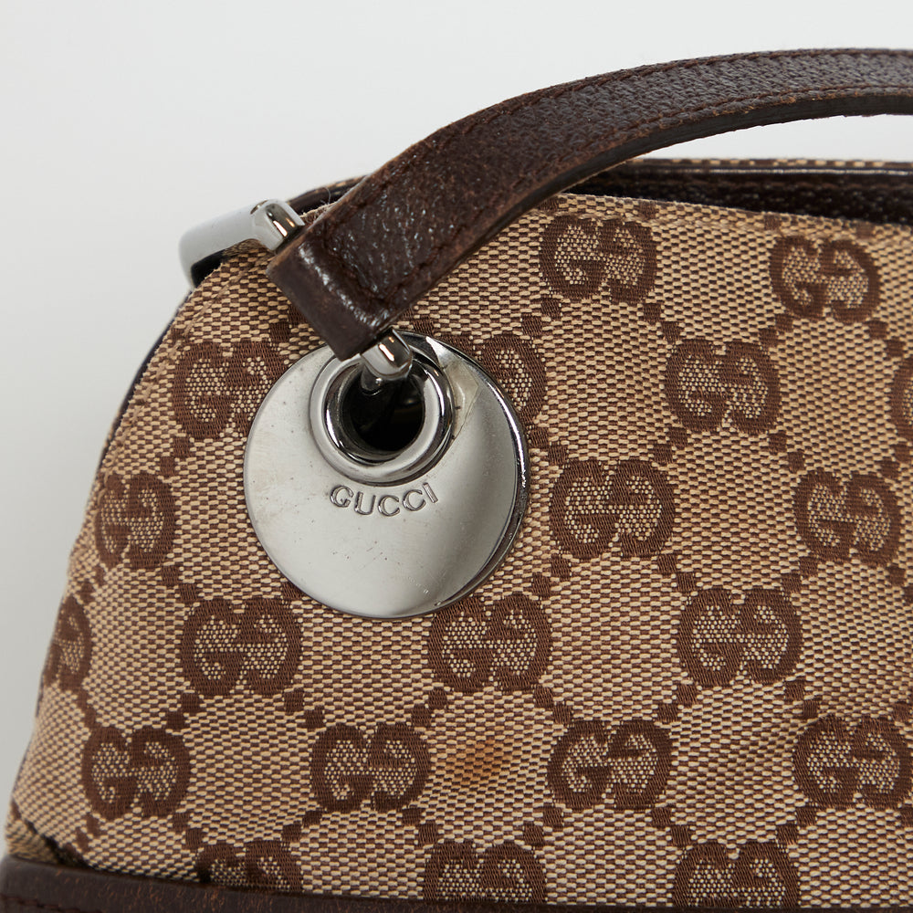 
            
                Load image into Gallery viewer, Gucci Eclipse Shoulder Bag
            
        