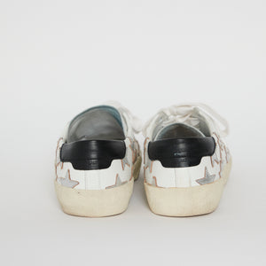 
            
                Load image into Gallery viewer, Saint Laurent Classic Court California  Trainers
            
        