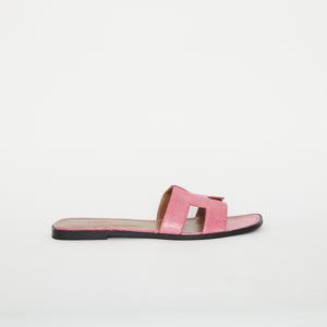 
            
                Load image into Gallery viewer, Hermes Oron Pink Sandal Sz 41.5
            
        