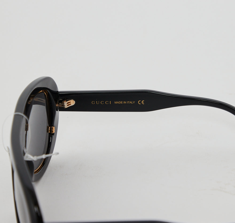 Gucci Navigator Frame Sunglasses