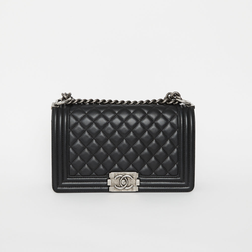 Chanel Old Medium Boy Bag – The Luxe Base